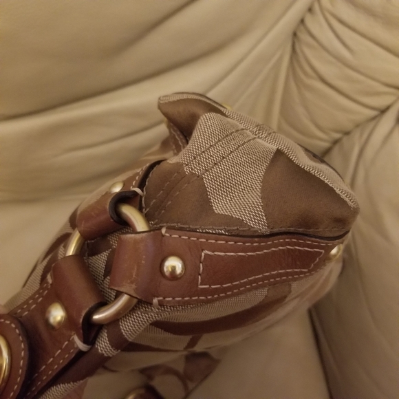 Coach Carly Signature Hobo Handbag Purse 10619 Exc - Picture 15 of 15